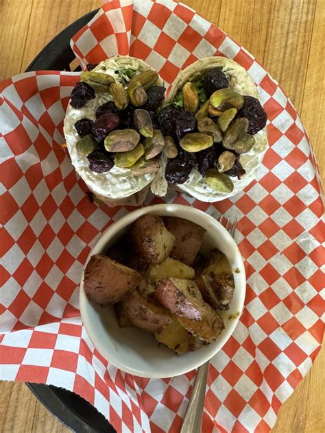 Sis's Cafe and Catering