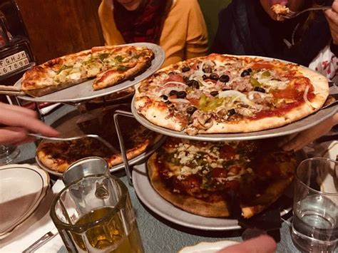 Gaspare's Pizza House & Italian Restaurant