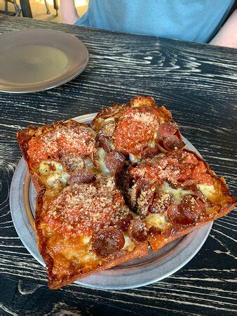 Cellarmaker House of Pizza - SF