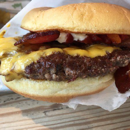 Shake Shack Inner Harbor