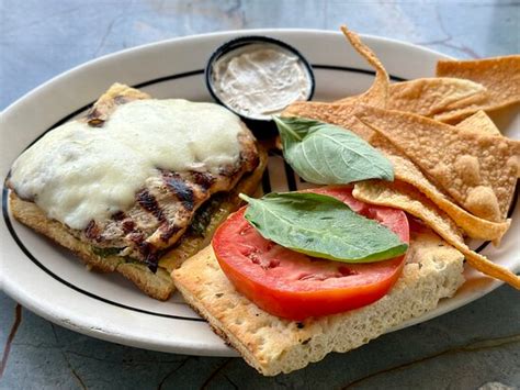 Bella's Italian Cafe