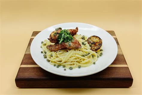 Doormet: Gourmet Cafe, Delivery & Catering