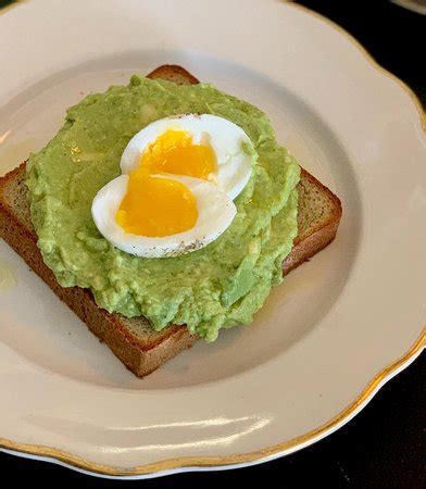 Conjure Coffee ~ Cafe & Coffee Roastery