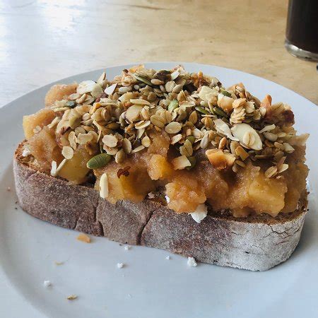 Switchback Coffee Roasters - Shooks Run