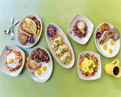 Snooze, an A.M. Eatery