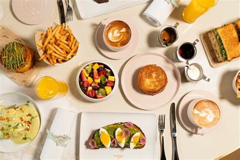 Yann Couvreur Café - Wynwood