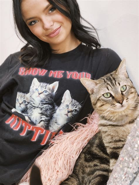 Crumbs & Whiskers | Kitten & Cat Cafe.