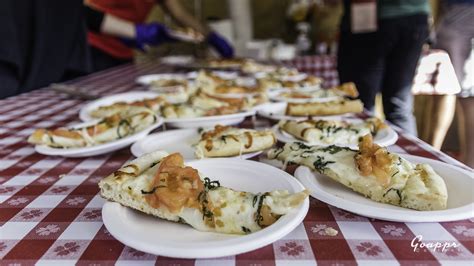 Filippi's Pizza Grotto Little Italy