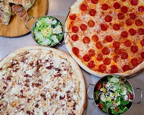 Mr. Moto Pizza North Park