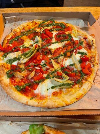 Blaze Pizza