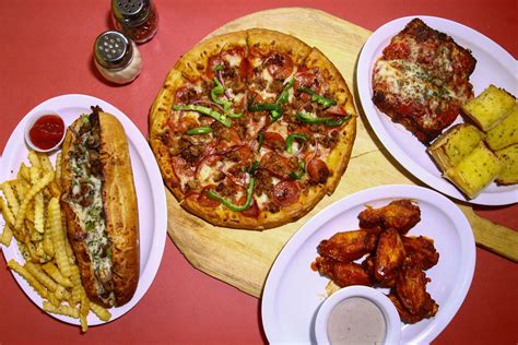 Luigi's New York Giant Pizza