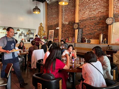 The Sisters Cafe Vietnamese & Asian Fusion (PHO)