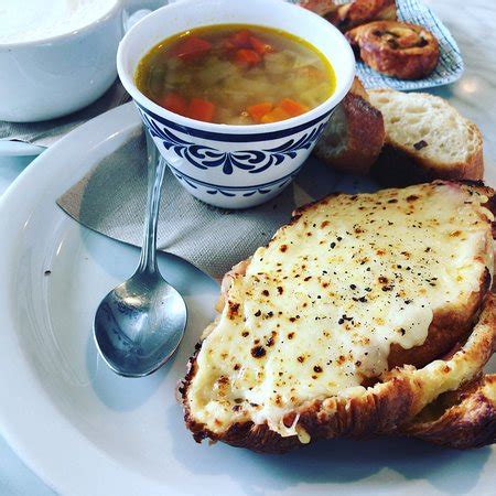 Pinwheel Cafe & Bakery