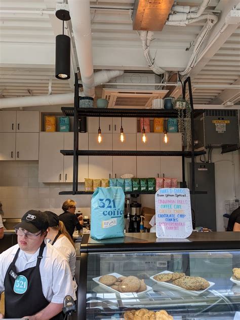 321 Coffee - Farmers Market