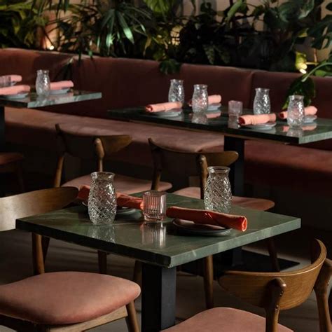 Aaktun Coffee, Restaurant and Bar