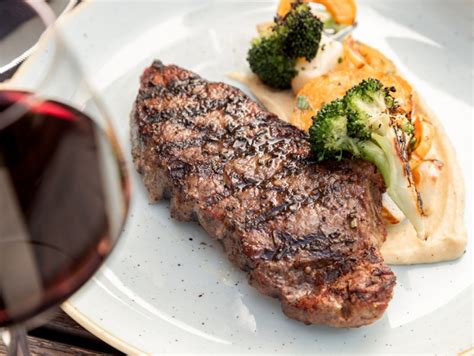 Red Rocks Cafe: Strawberry Hill in South Park