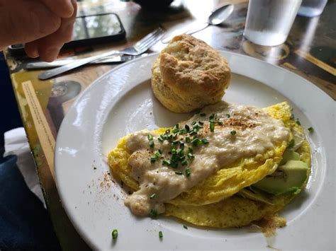 Surrey's Café & Juice Bar