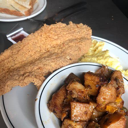 Cafe Porche & Snowbar | Coffee, Brunch, Pastries & Snowballs