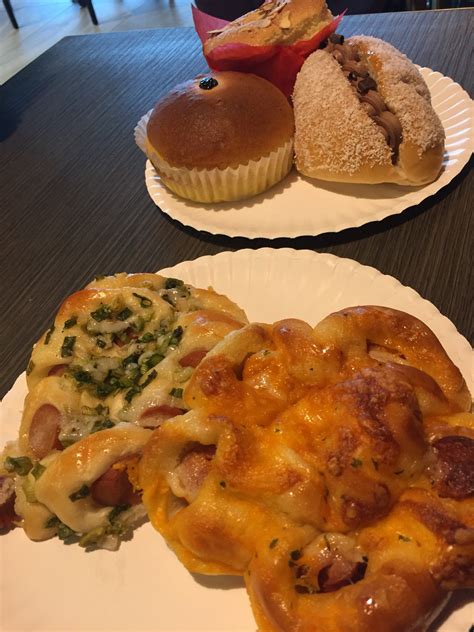 Sweet Hut Bakery & Cafe