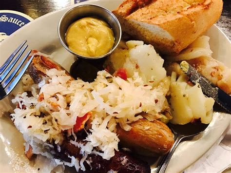 Flying Saucer Draught Emporium