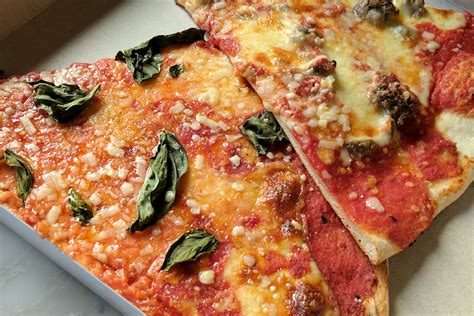 Artichoke Basille's Pizza