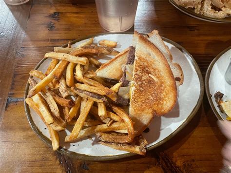 Fred's Texas Cafe - Camp Bowie West