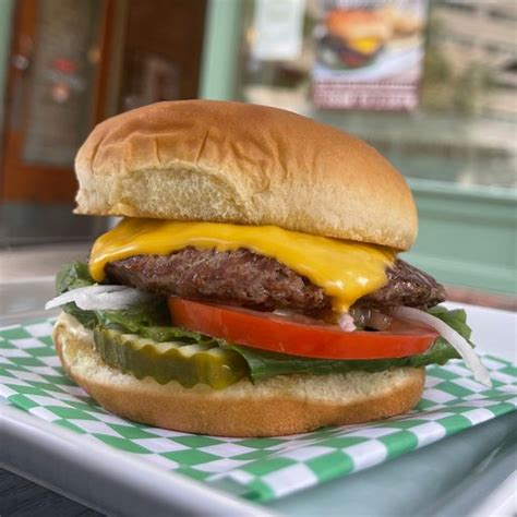 Good News Café & Ice Cream