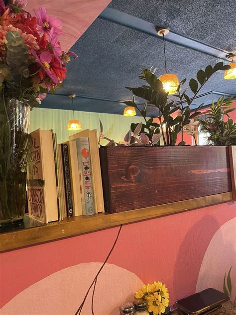 Pink Flamingo Brunch Cafe