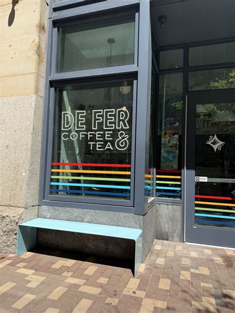 De Fer Coffee & Tea