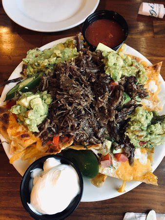 Oggi's Pizza & Brewing Co