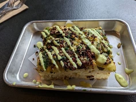 WOODHOUSE Bakery + Coffee Shop