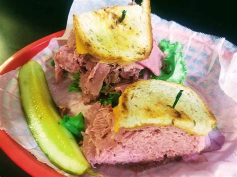 Danny's Deli-cious!