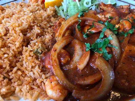 El Adobe Cafe & Sports Bar