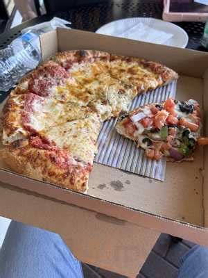 First Class Pizza
