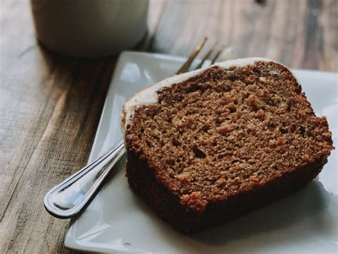Lloyd's Carrot Cake Café