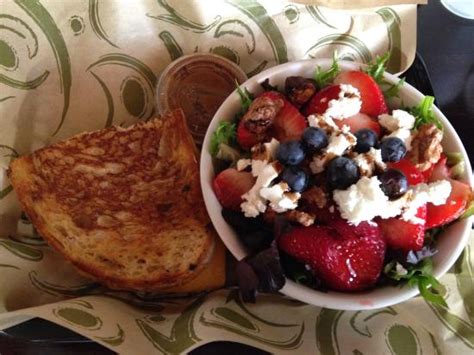 Crave Restaurant Downtown Santa Ana