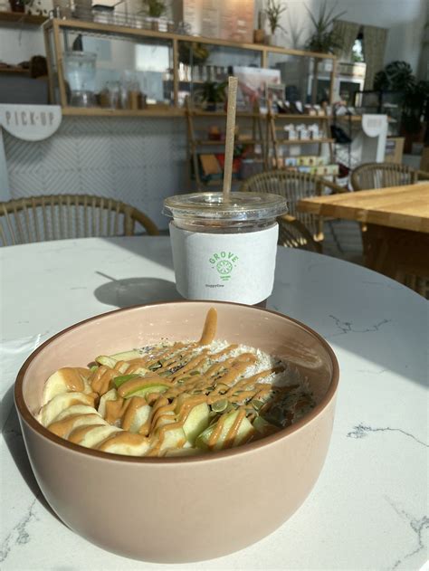 The Grove Juicery & Wellness Cafe ~ DOWNTOWN