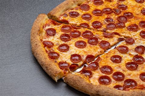 Danny Boy's Famous Original Pizza