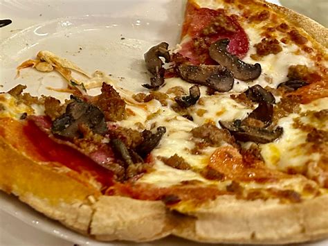 Sammy's Woodfired Pizza