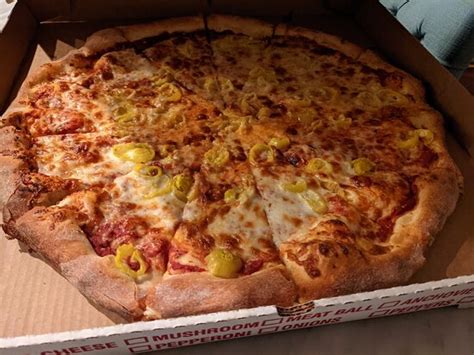 Giant New York Pizza