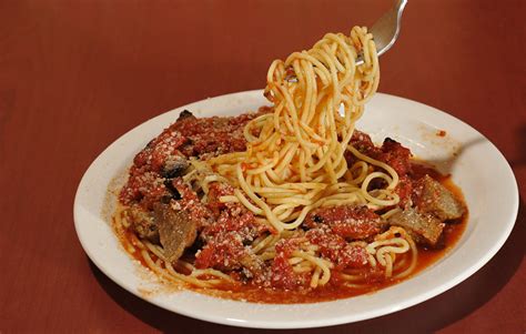 Mike's New York Giant Pizza