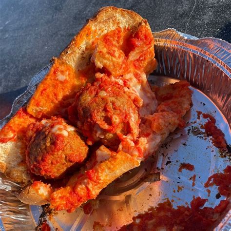 Sahara SandBar and Pizza