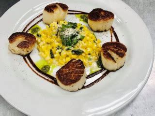 Cosmopolitan | Tavern & Italian Grill