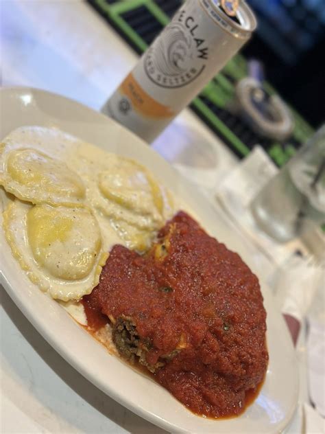 DiCicco’s Italian Restaurant