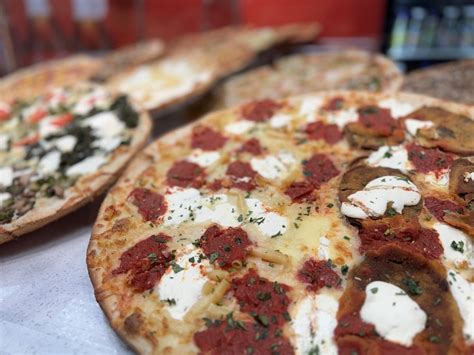 Little Italy Pizzeria and Deli