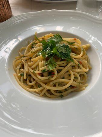 Sant Ambroeus Brookfield