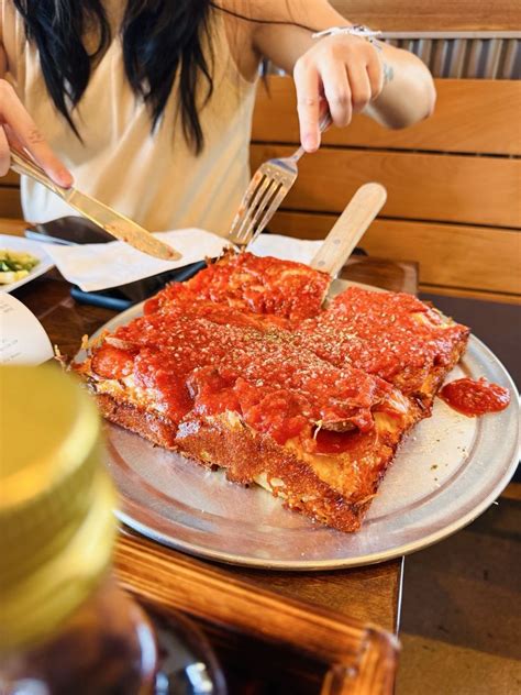 Longboards Beach Fired Pizza - South Reno