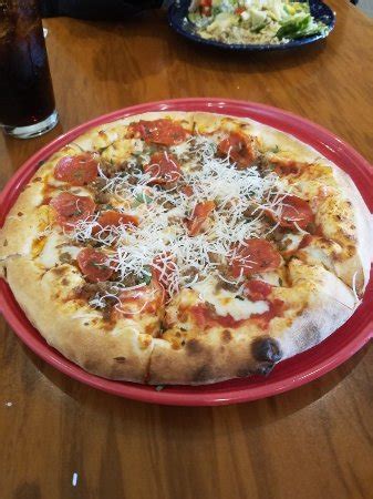 Il Vicino Wood Oven Pizza