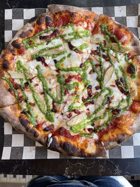 Uptown Hawt Pizza Co