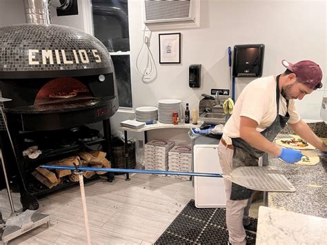 Emilio’s Wood Fire Pizza